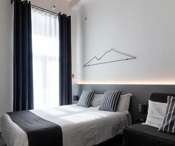 Vesucharme Suite Luxury Room